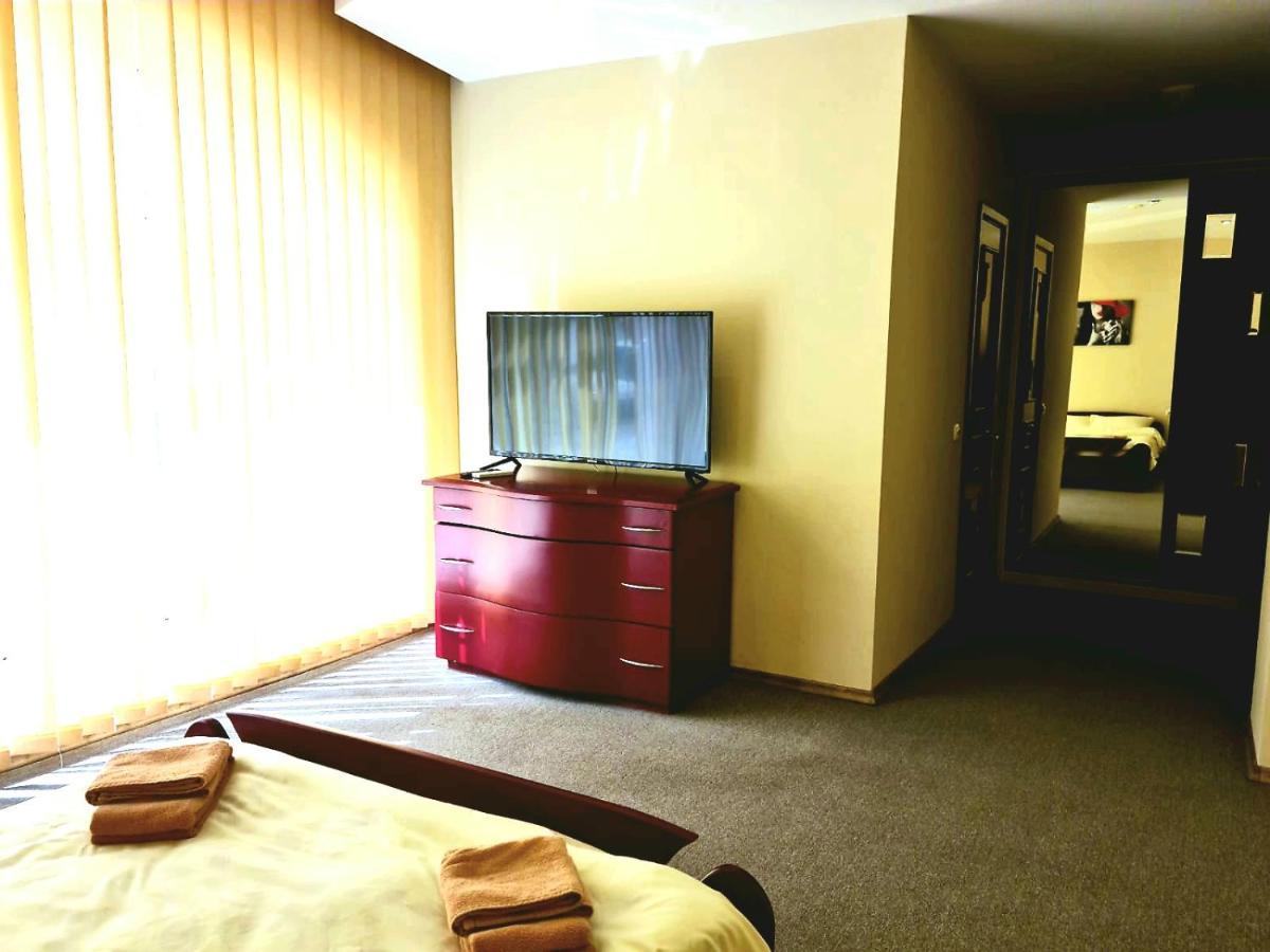 בלץ Dbs Hotel מראה חיצוני תמונה