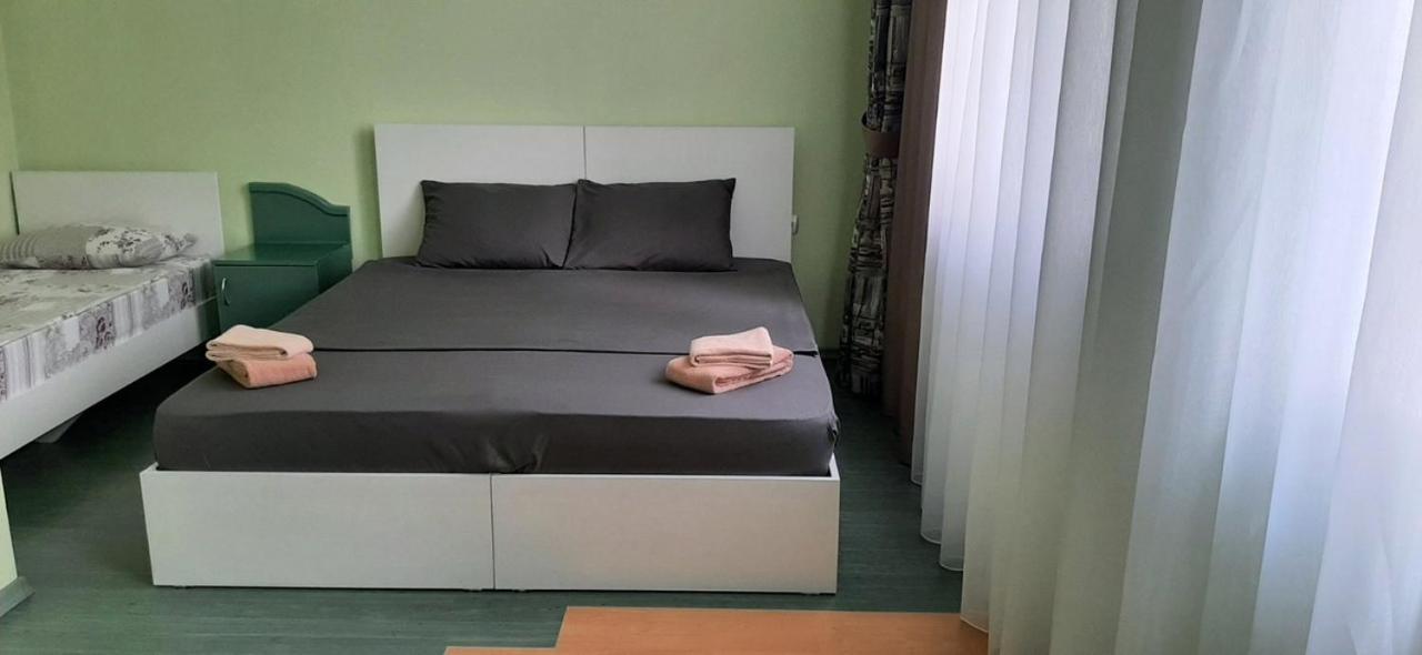 בלץ Dbs Hotel מראה חיצוני תמונה